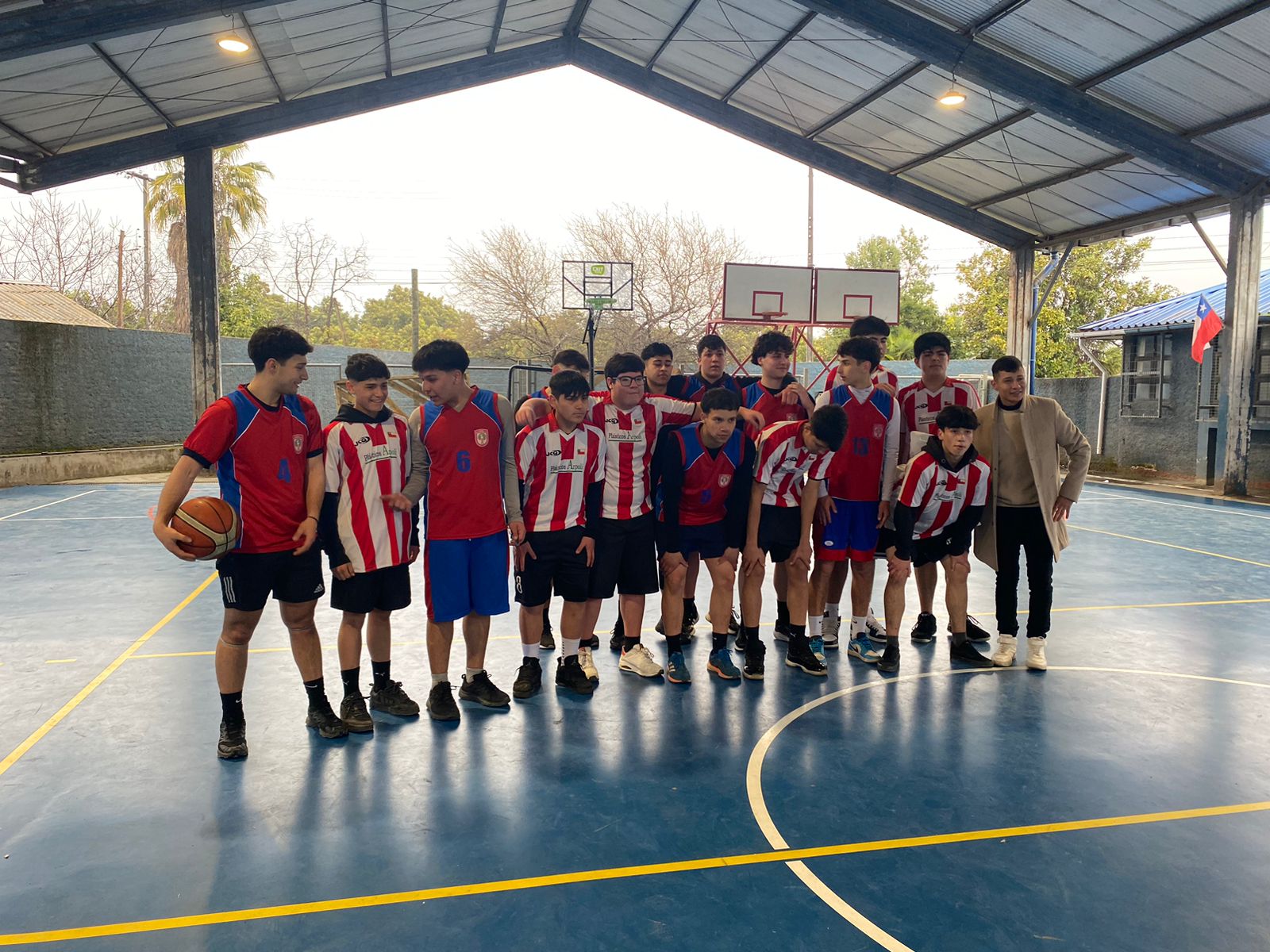 Lee más sobre el artículo 🏐 Participación en los Juegos Deportivos Escolares – Categoría Juvenil 🏀