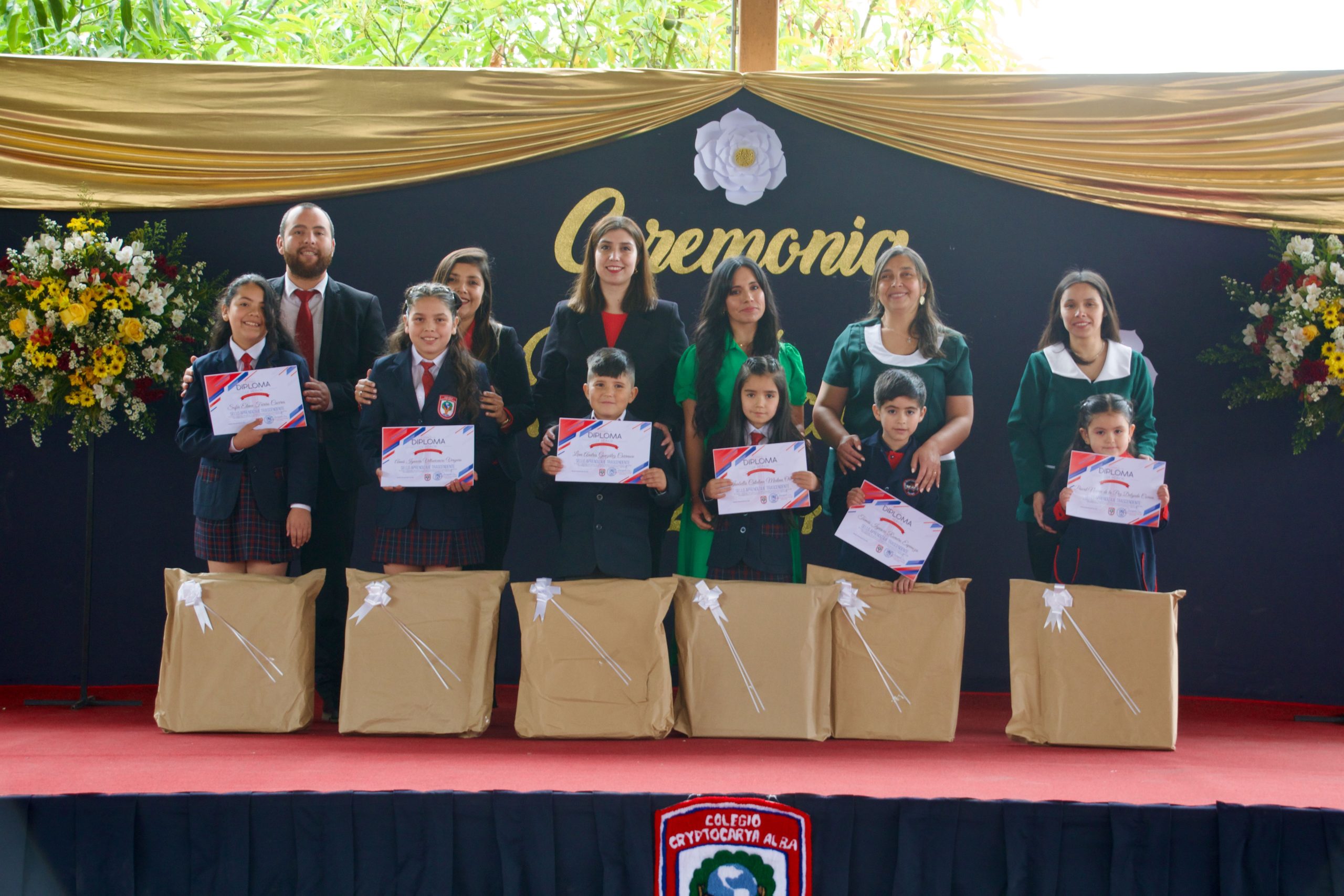 En este momento estás viendo Ceremonia de Premiación 2024: Reconociendo el Esfuerzo y los Valores